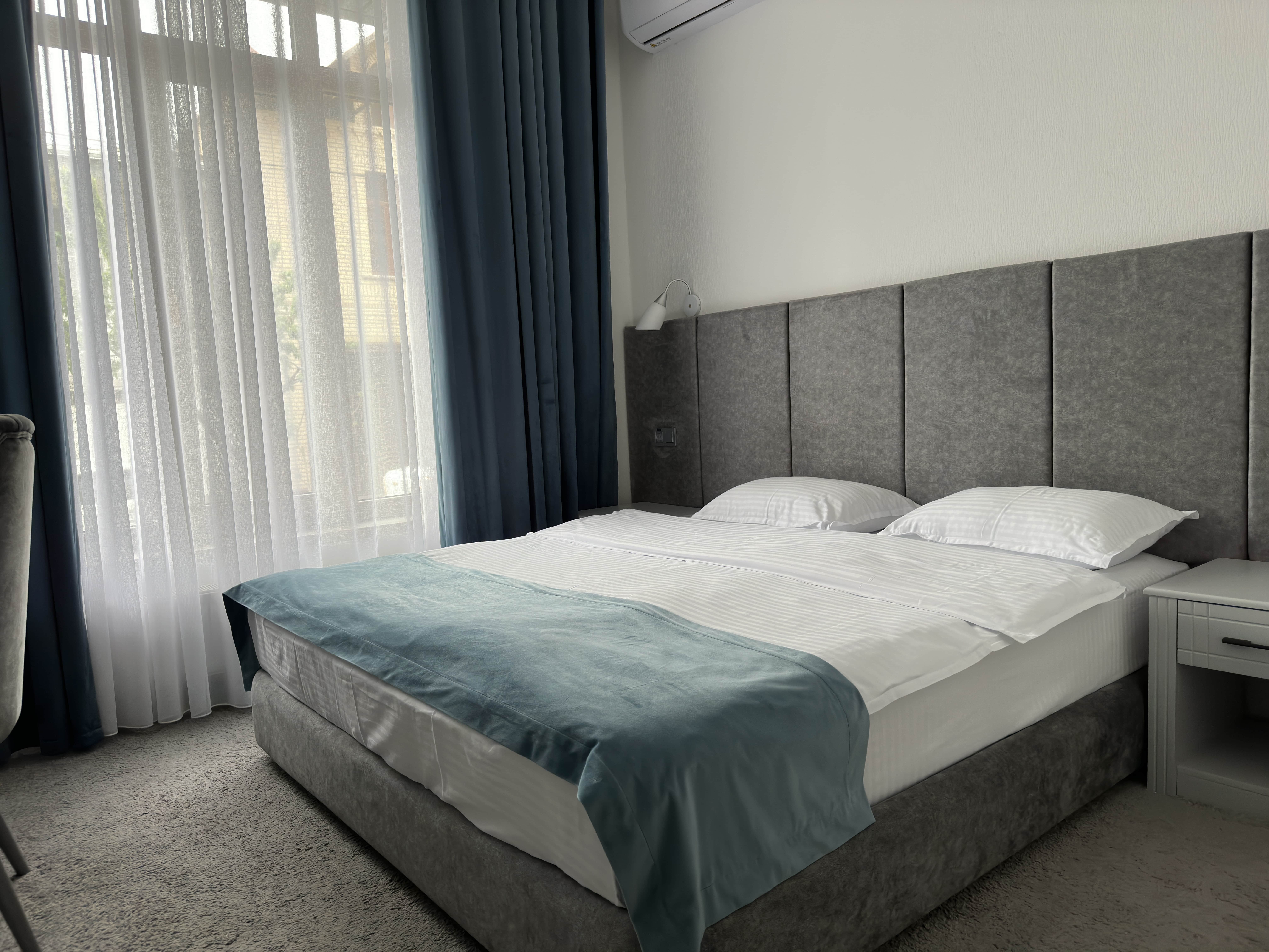 roomBackground1