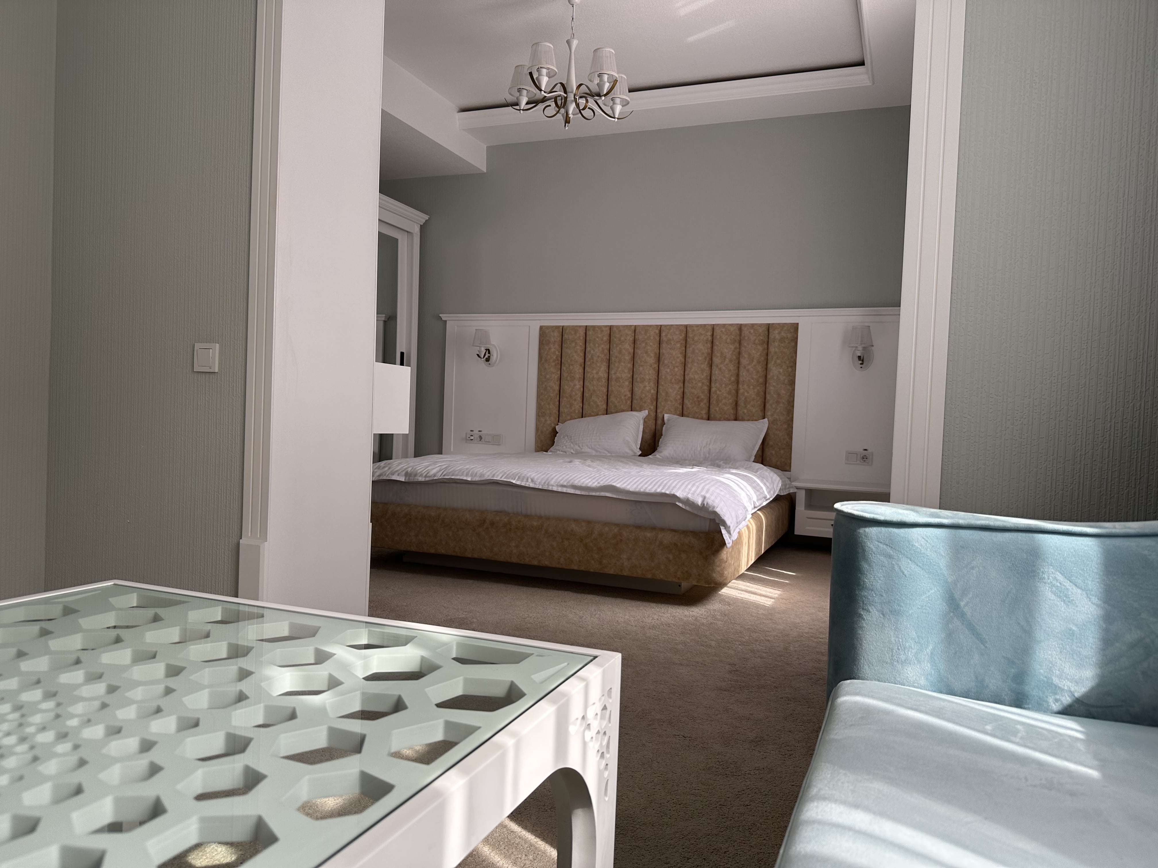 roomBackground1